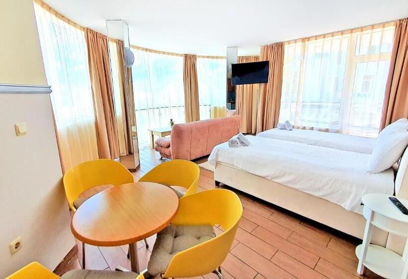Apartamento Deluxe 1 Dormitório, Favorit Apart
