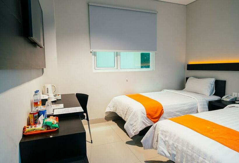 Номер Deluxe, Alpha