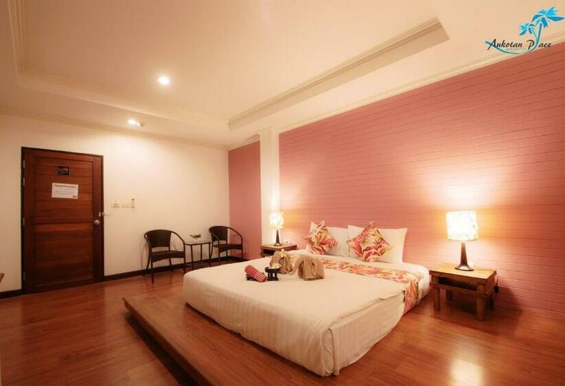 Номер Superior, Aukotan Place