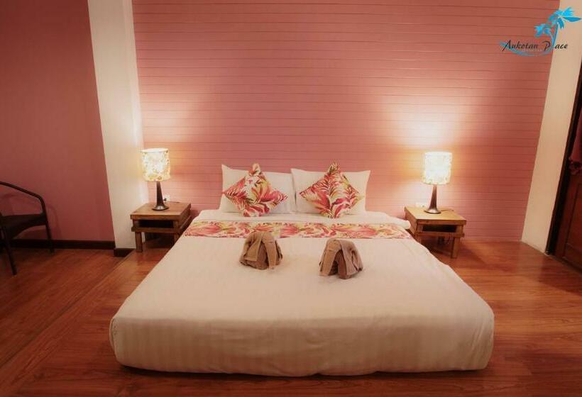 Номер Superior, Aukotan Place