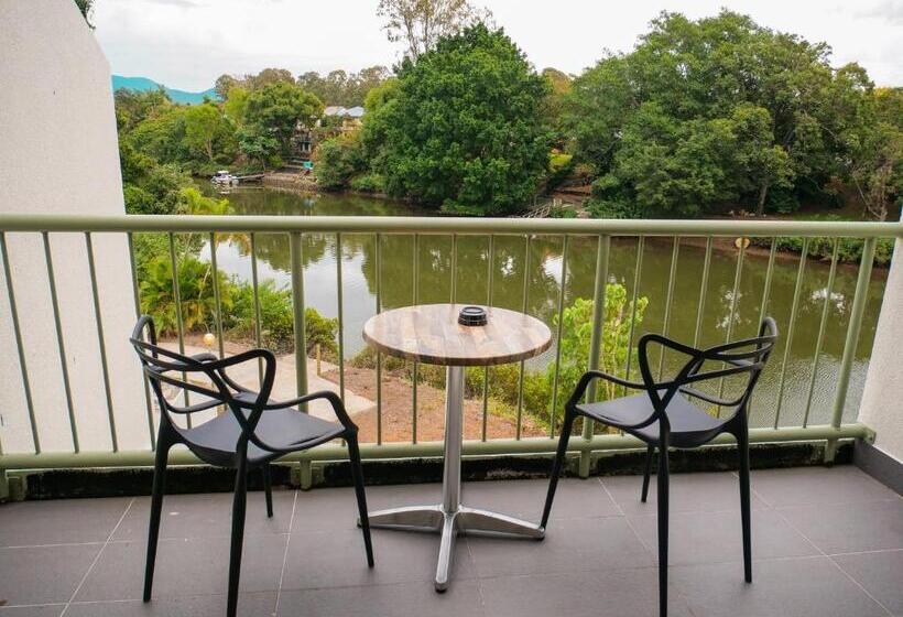 带大床的标准工作室, Nightcap At Hinterland Hotel Nerang