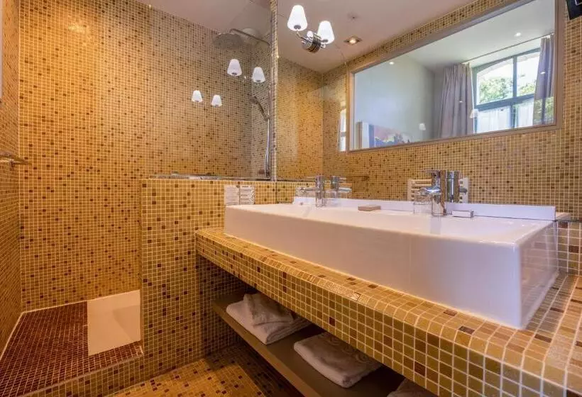 スーペリアールーム, Et Spa Du Chateau