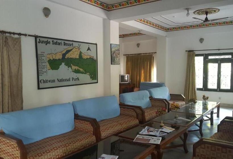 اتاق استاندارد, Jungle Safari Resort