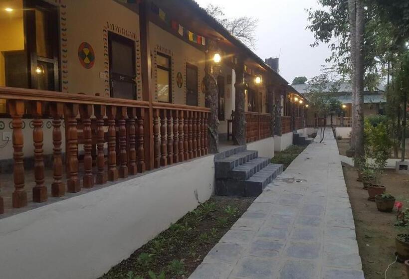 اتاق خانوادگی با چشمانداز باغ, Jungle Safari Resort