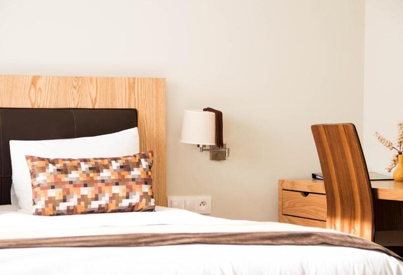 اتاق سوپریور, Le Pietri Urban