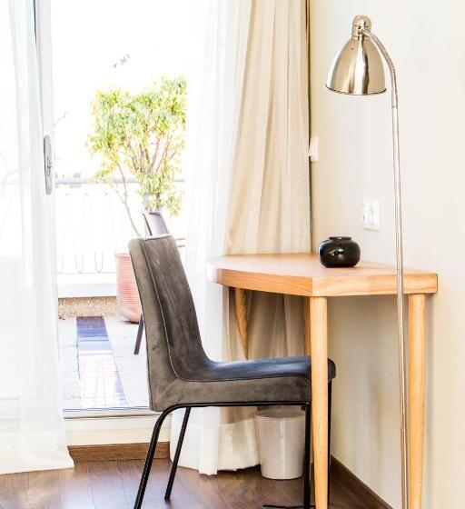 سوئیت با بالکن, Le Pietri Urban