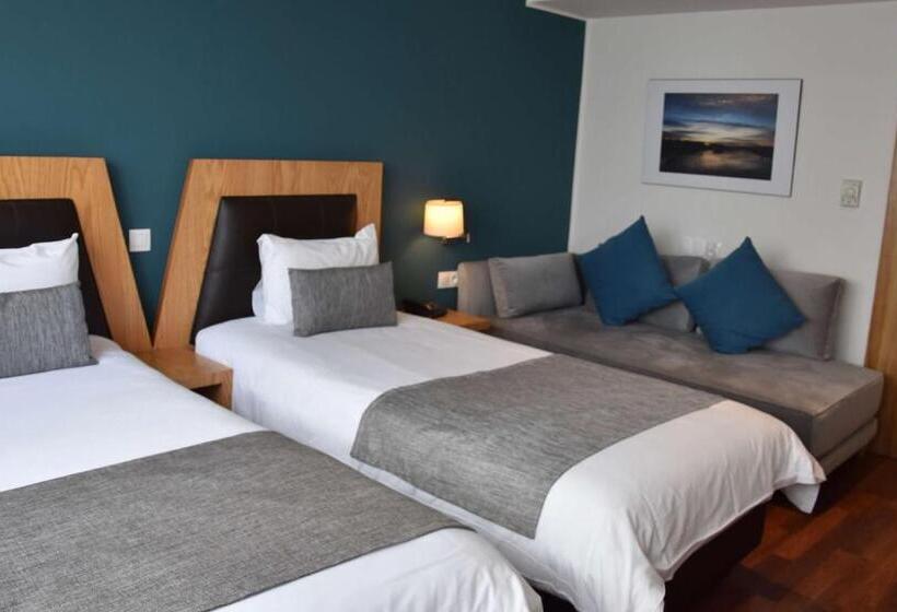 اتاق استاندارد سه نفره, Le Pietri Urban