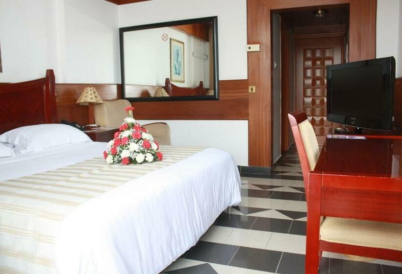 اتاق استاندارد, Peacock