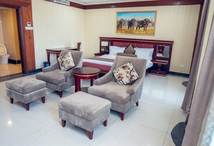 سوییت اجرایی, Peacock