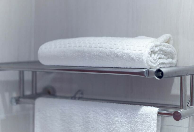 اتاق استاندارد, Peacock