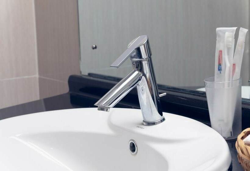 اتاق استاندارد, Peacock