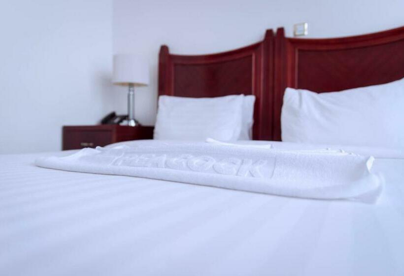 اتاق لوکس, Peacock