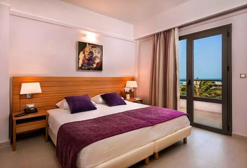 スーペリアスタジオ, Porto Platanias Village Resort