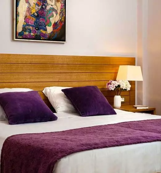 スーペリアースイート, Porto Platanias Village Resort