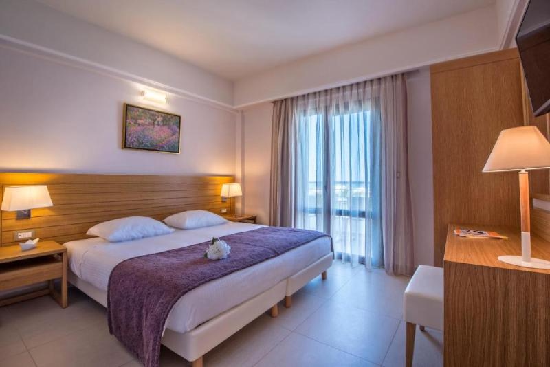 带1个卧室的高级公寓, Porto Platanias Village Resort