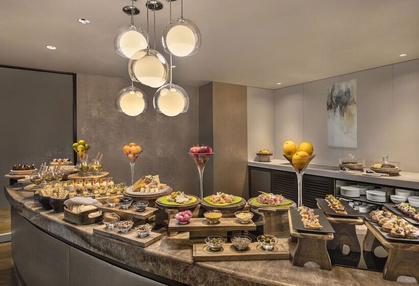 行政房间, Pullman New Delhi Aerocity An Accor Hotels Brand