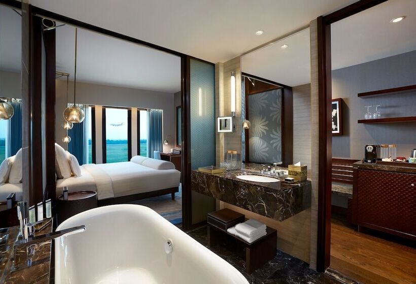 行政房间, Pullman New Delhi Aerocity An Accor Hotels Brand