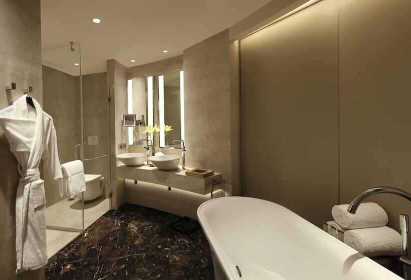 行政房间, Pullman New Delhi Aerocity An Accor Hotels Brand