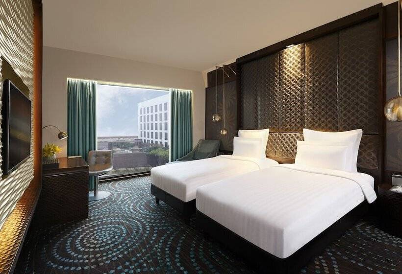 Номер Deluxe, Pullman New Delhi Aerocity An Accor Hotels Brand