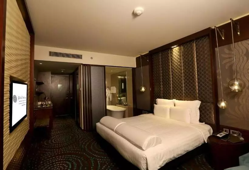 キングサイズベッドのエクゼクティブルーム, Pullman New Delhi Aerocity, An Accor Hotels Brand