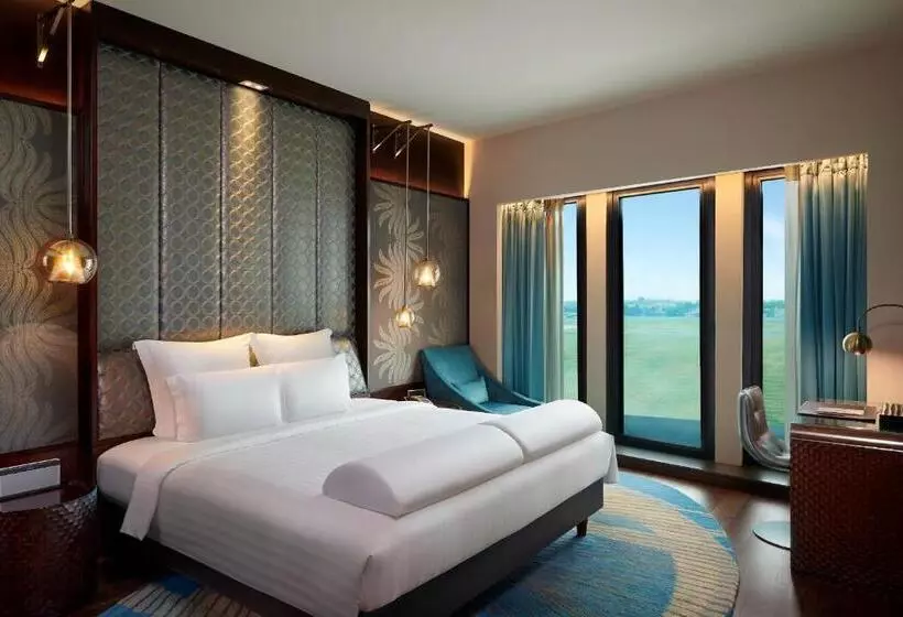 キングサイズベッドのエクゼクティブルーム, Pullman New Delhi Aerocity, An Accor Hotels Brand