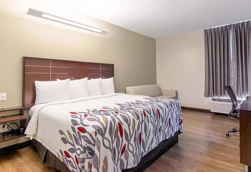 キングサイズベッドのデラックスルーム, Red Roof Inn Locust Grove