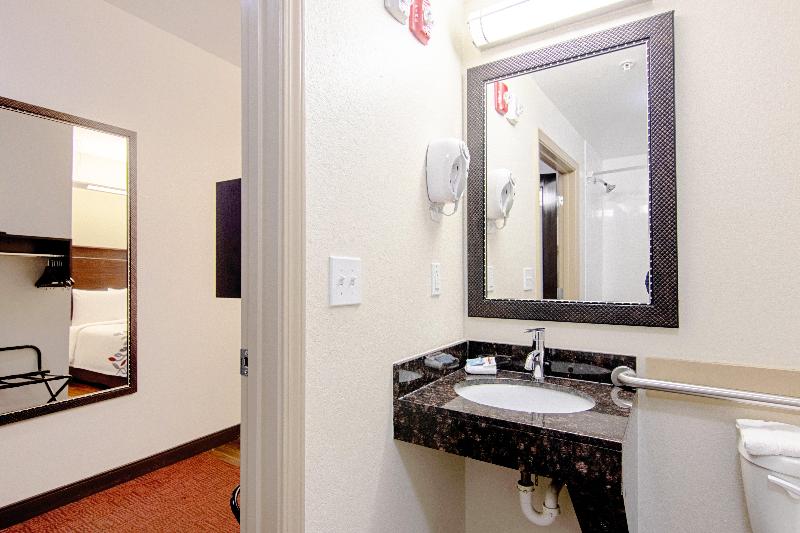 غرفة ديلوكس, Red Roof Inn Locust Grove