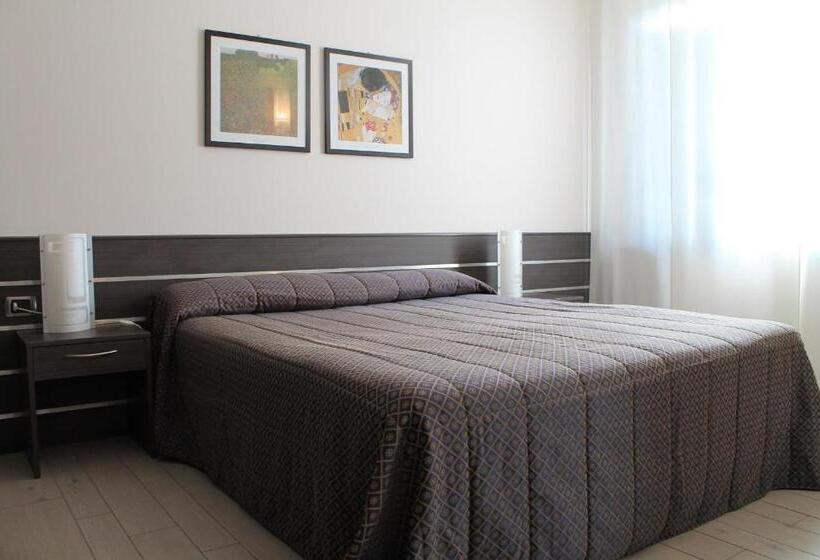 آپارتمان 1 خوابه, Residence Aurora