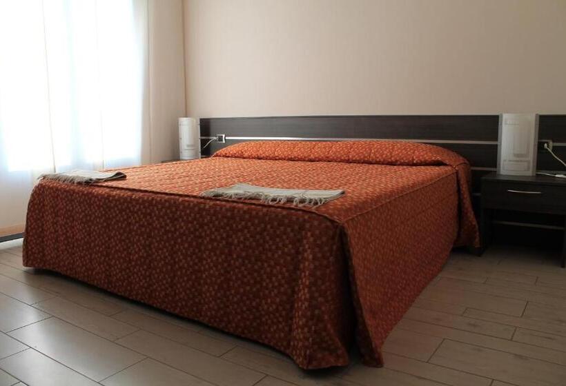 آپارتمان 1 خوابه, Residence Aurora