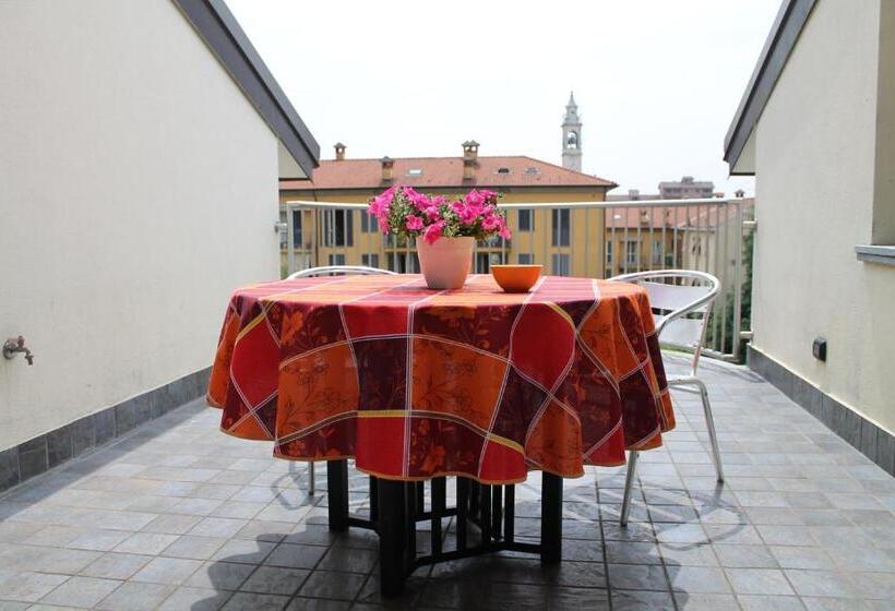 آپارتمان 2 خوابه, Residence Aurora