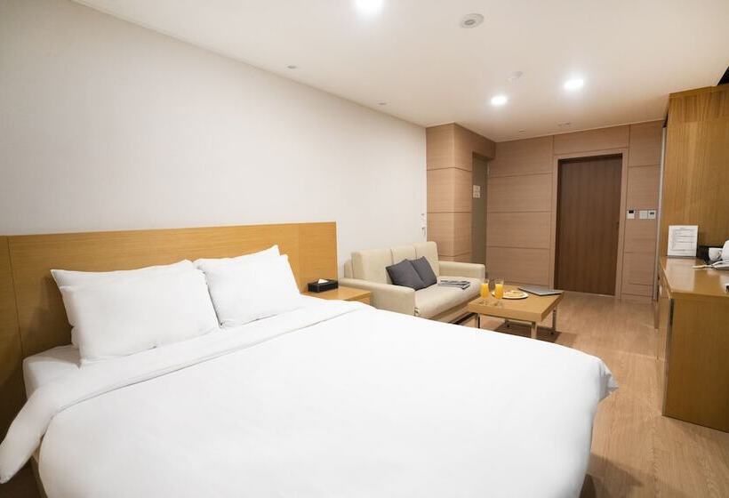 חדר סטנדרט נוף להרים, Uni Hotel Jeju