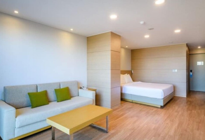 חדר דלוקס נוף לים, Uni Hotel Jeju