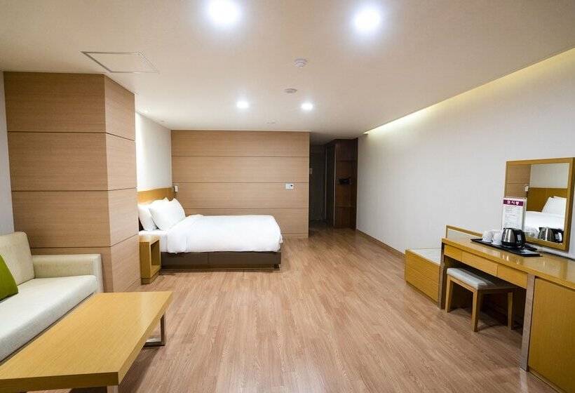 חדר דלוקס נוף לים, Uni Hotel Jeju