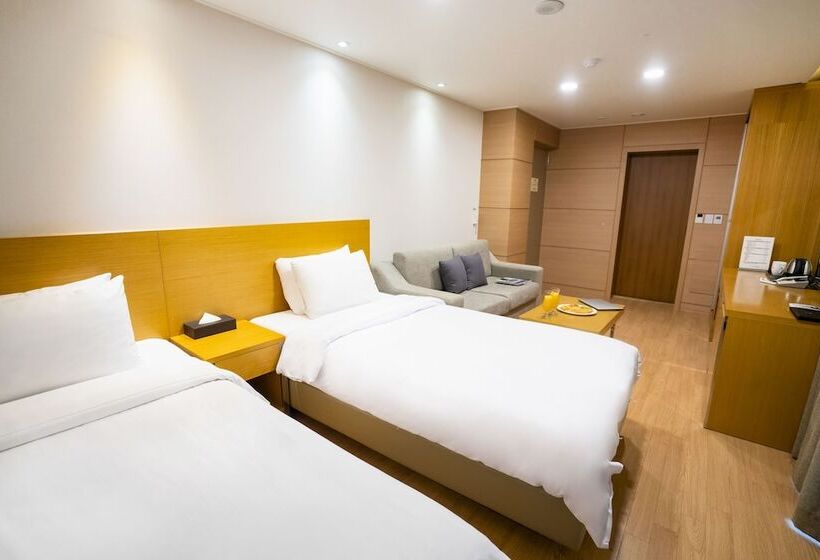 חדר סטנדרט נוף להרים, Uni Hotel Jeju