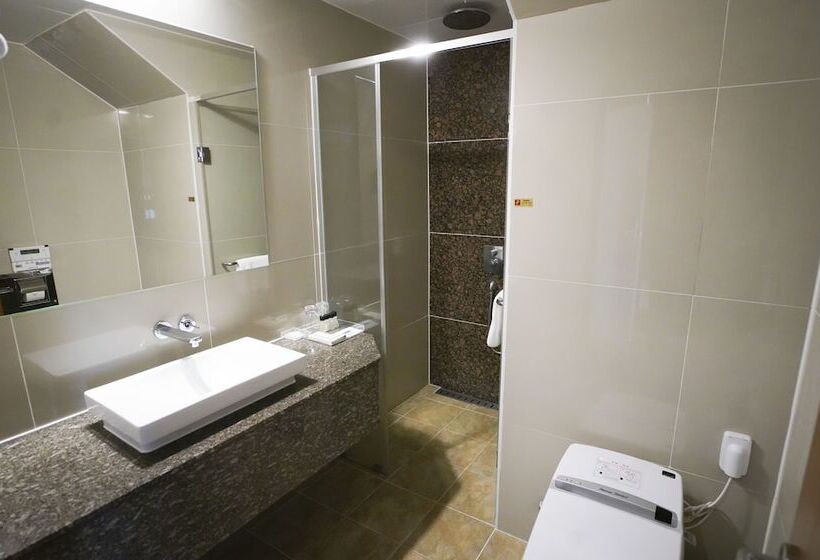 סוויטה נוף לים, Uni Hotel Jeju