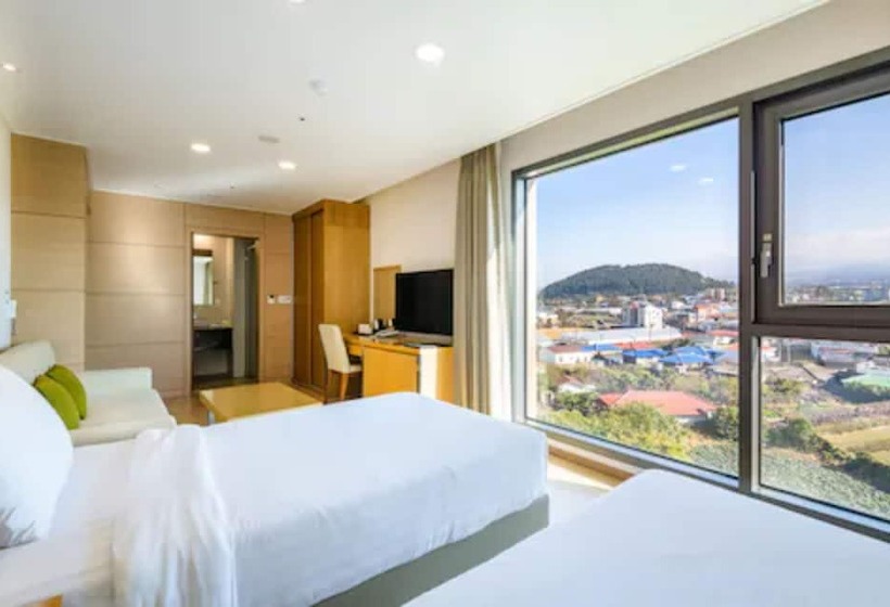 חדר סטנדרט נוף להרים, Uni Hotel Jeju