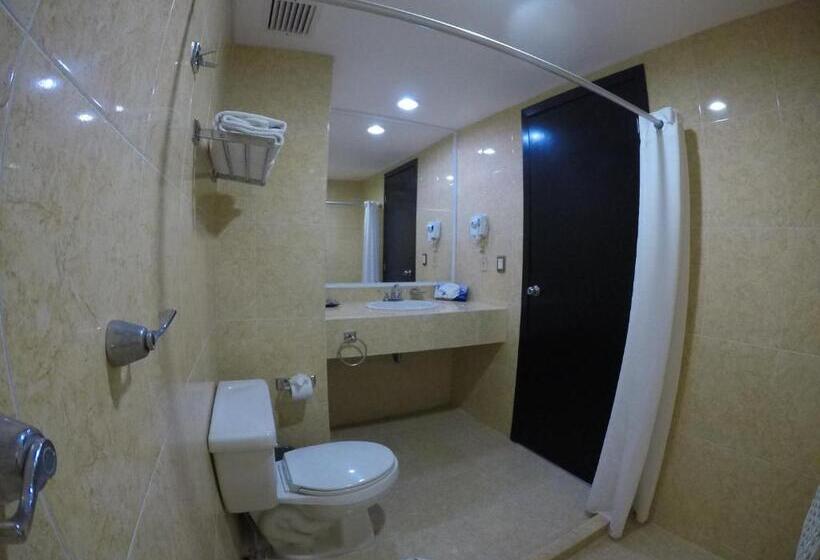 Номер Стандарт 2 Двуспальные Кровати, Vista Inn Premium