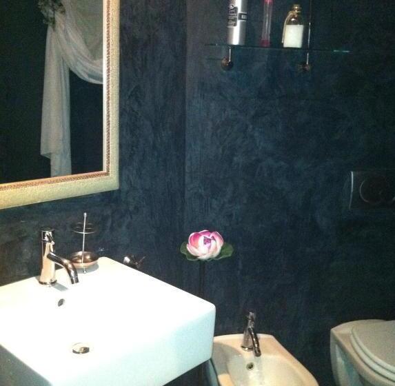 اتاق استاندارد, Les Chambres De Amelie B&b