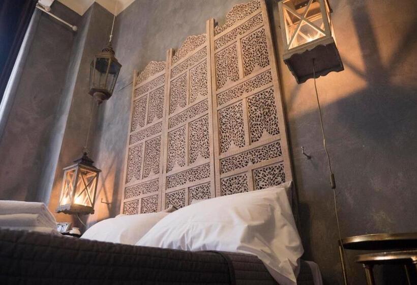 اتاق لوکس با تخت بزرگ, Les Chambres De Amelie B&b