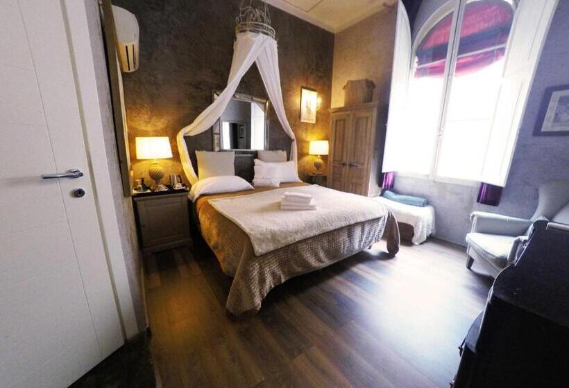 سوئیت کلاسیک, Les Chambres De Amelie B&b