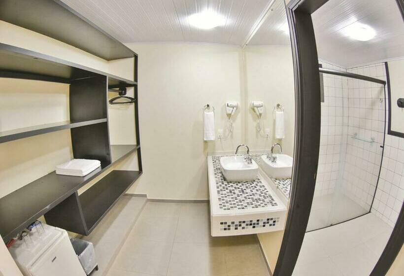 جناح, Recanto Alvorada Eco Resort