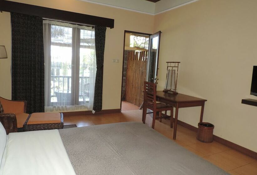 高级大房间, Sunsethouselombok