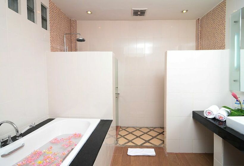 豪华房间, Sunsethouselombok