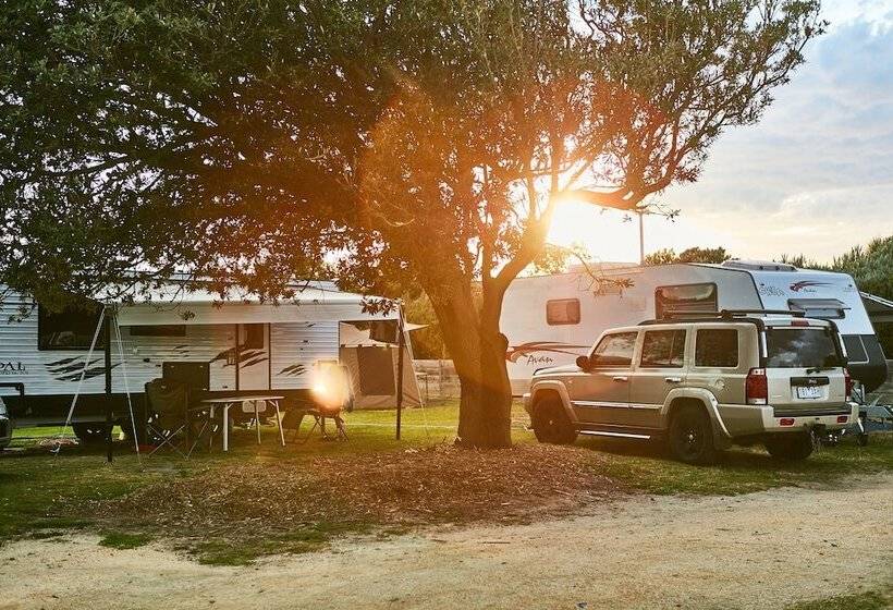 إستوديو قياسى, Torquay Foreshore Caravan Park