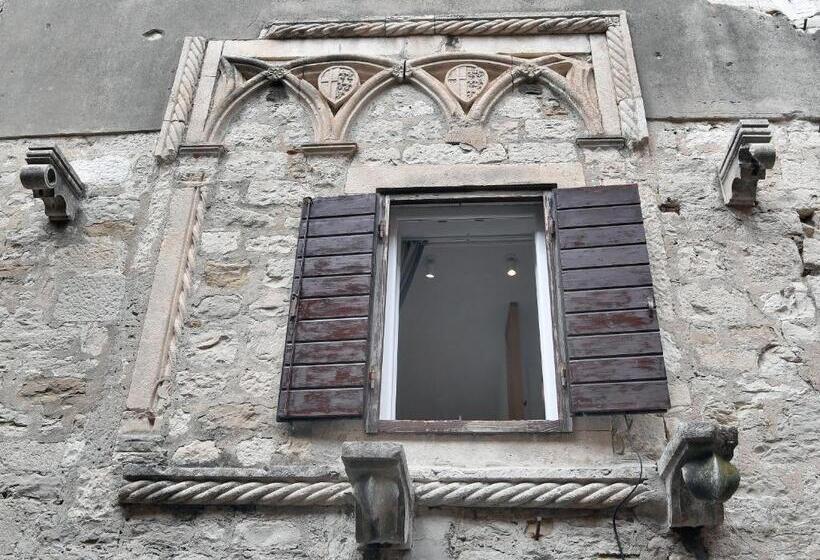 带大床的豪华间, Royal Luxury Room