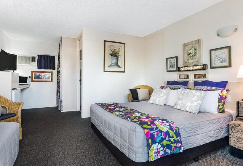 اتاق استاندارد, Airport Riverview Motel