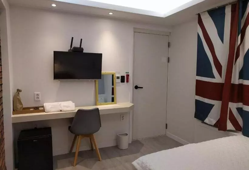 ファミリールーム, Backpackers In Yeosu