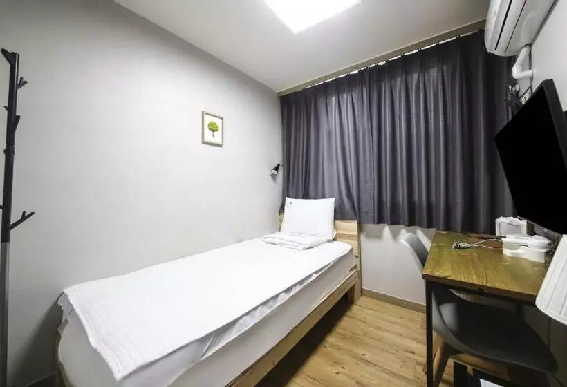 スタンダードシングルルーム, Backpackers In Yeosu