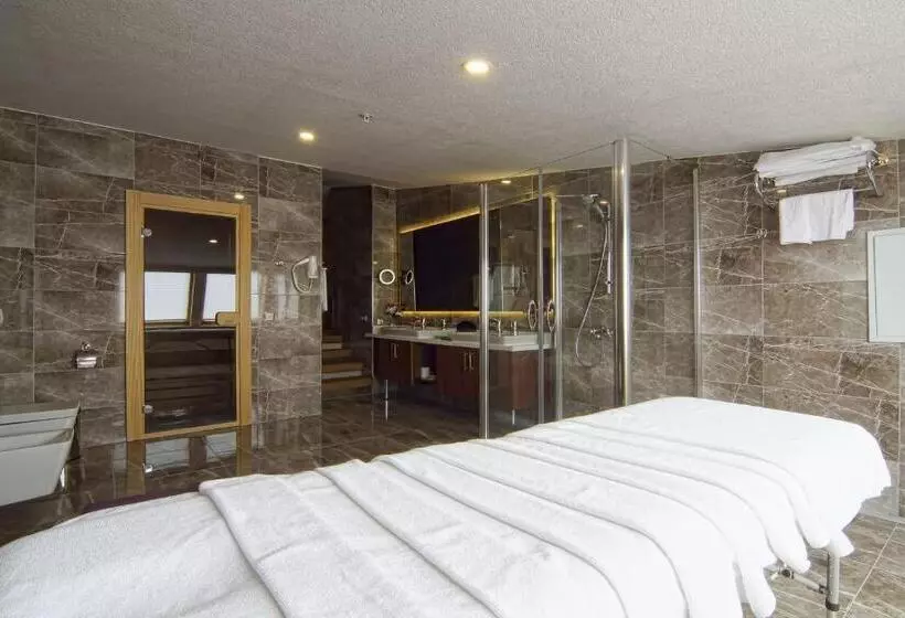 キングサイズベッドのスイートルーム, Cam Thermal Resort Hotel & Spa
