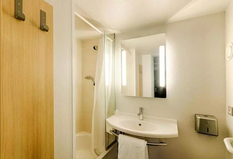 4ベッドルームクラシックタイプ, B&b Hotel Rouen Parc Des Expos Zénith